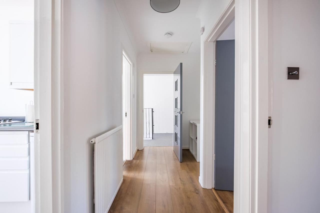 The Douglas - Spacious 2 Bed Apartment In Uddingston Εξωτερικό φωτογραφία