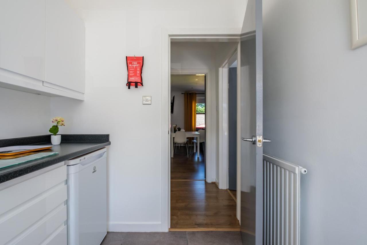 The Douglas - Spacious 2 Bed Apartment In Uddingston Εξωτερικό φωτογραφία