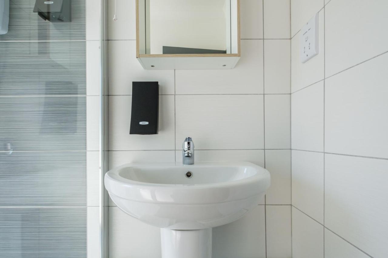 The Douglas - Spacious 2 Bed Apartment In Uddingston Εξωτερικό φωτογραφία