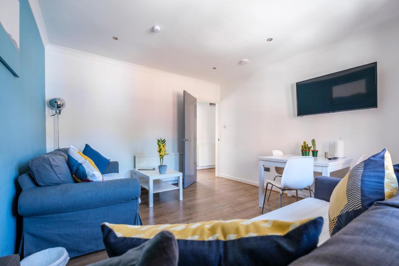 The Douglas - Spacious 2 Bed Apartment In Uddingston Εξωτερικό φωτογραφία