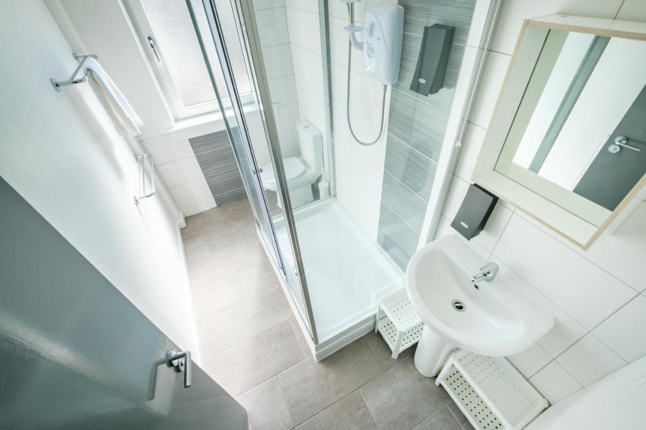 The Douglas - Spacious 2 Bed Apartment In Uddingston Εξωτερικό φωτογραφία